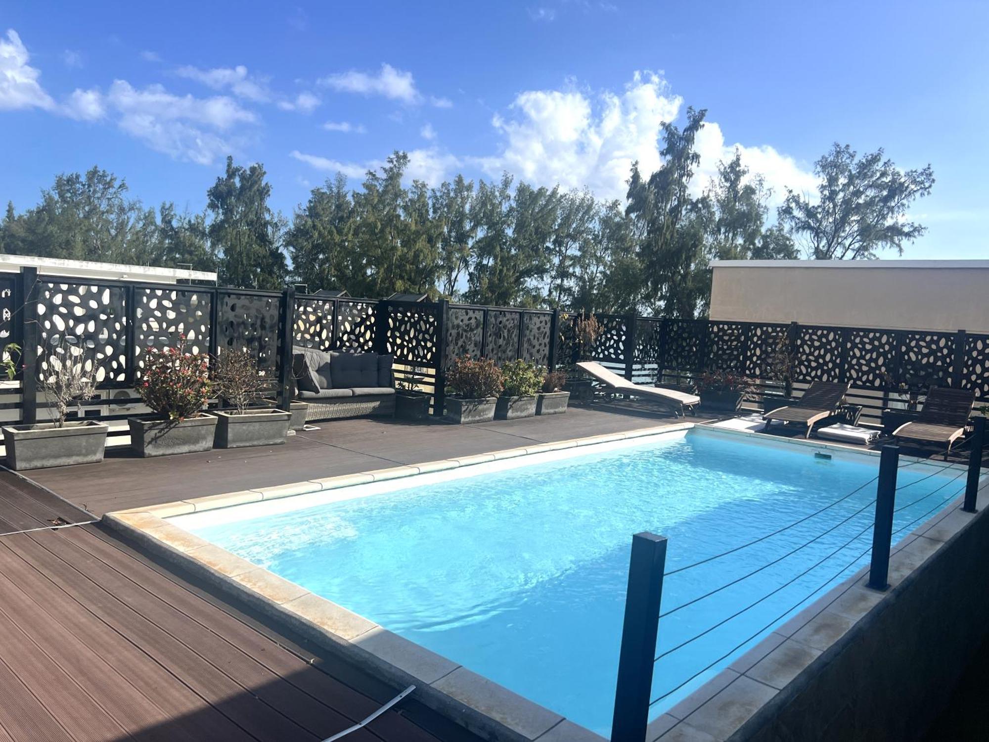 Flic-en-Flacq Newly Renovated Studio Apartment With Rooftop Pool, Few Steps To The Beach מראה חיצוני תמונה